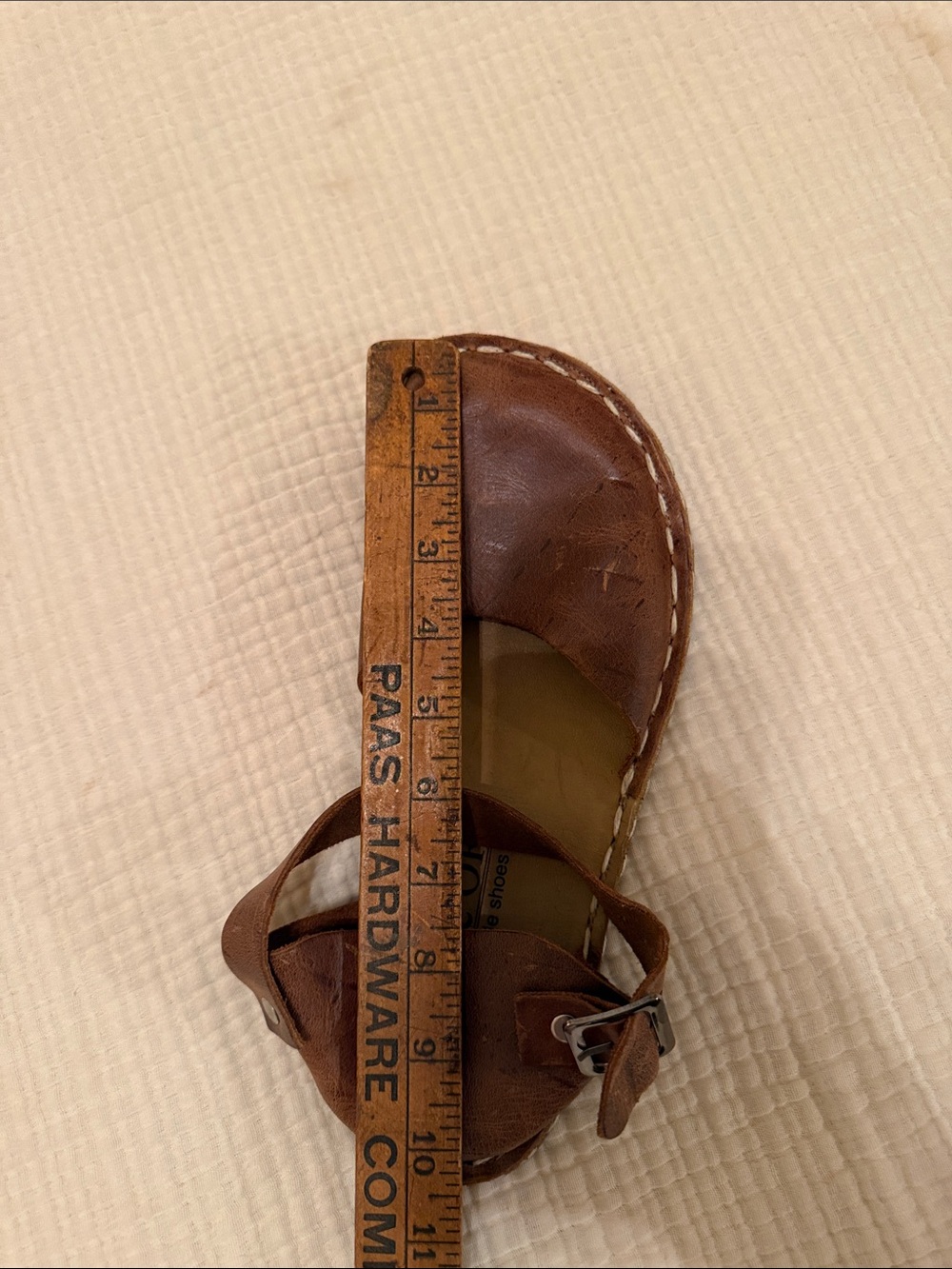 Handmade Brown Leather Women's Ankle-Strap Flats - Picture 5 of 6
